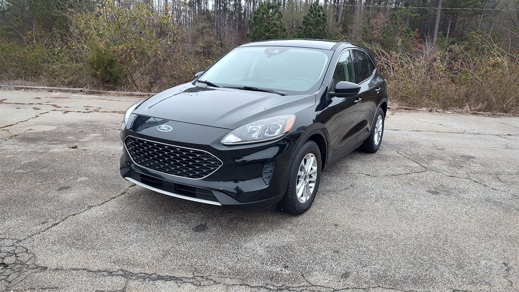 2020 Ford Escape SE's photo